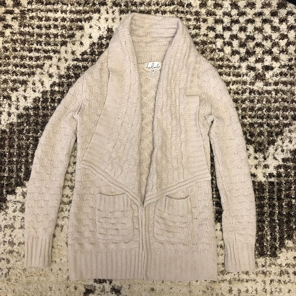 Aritzia Talula Greenpoint Cardigan - Picture 2 of 5
